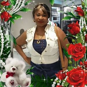 Meet your Posher, Olabisi